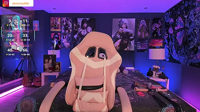 LanaKyutt online show from 5, 10, 2025