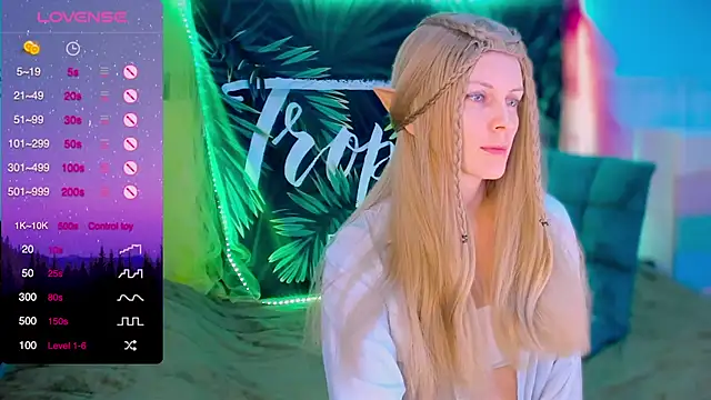 Snapshot of Flash_Summer chatting on 12, 12, 2024 Flash Summer online show from 12, 12, 2024