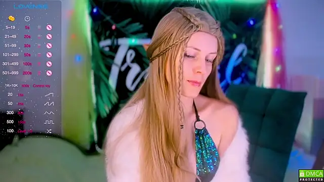 Snapshot of Flash_Summer chatting on 1, 1, 2025 Flash Summer online show from 1, 1, 2025