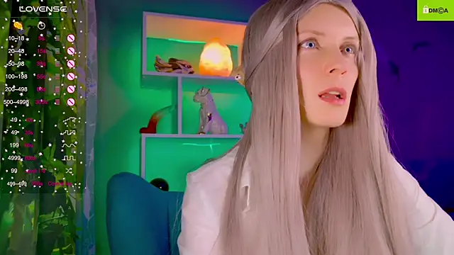 Snapshot of Flash_Summer chatting on 30, 10, 2025 Flash Summer online show from 30, 10, 2025