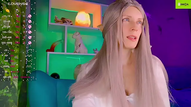 Snapshot of Flash_Summer chatting on 2, 11, 2025 Flash Summer online show from 2, 11, 2025