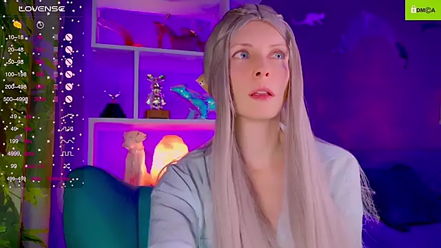 Snapshot of Flash_Summer chatting on 16, 11, 2025 Flash Summer online show from 16, 11, 2025