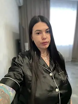 Snapshot of HugeBoobs- chatting on 23, 2, 2025 HugeBoobs- online show from 23, 2, 2025