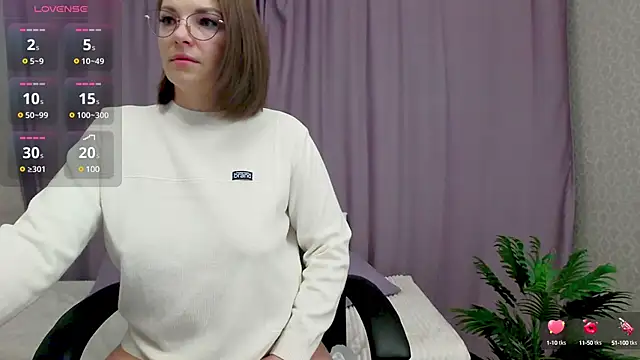 Camelia Lillie online show from 25, 1, 2025