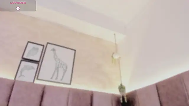 chloe sullivannn online show from 2, 2, 2026