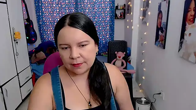 claryssa  online show from 10, 9, 2025