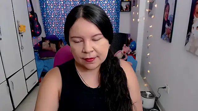 claryssa  online show from 13, 9, 2025