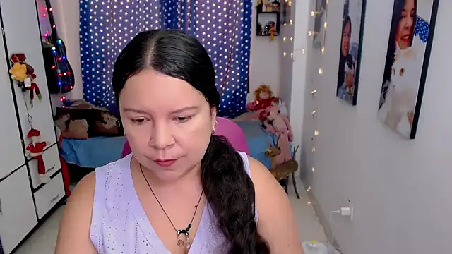 claryssa  online show from 14, 1, 2026