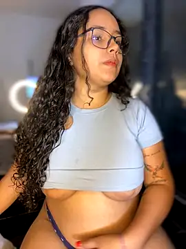 CurlyGirl 1 online show from 3, 12, 2024
