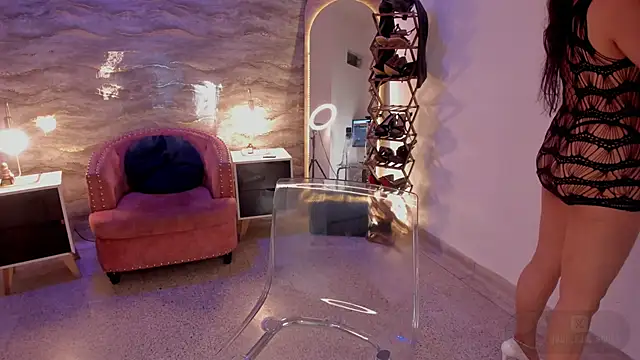 samara smithh online show from 19, 11, 2025