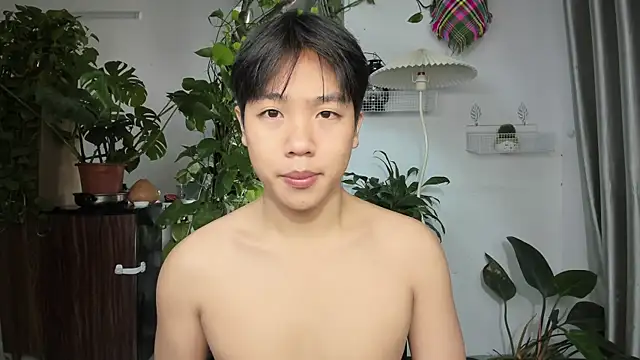 Snapshot of Oliver_Nl chatting on 20, 11, 2025 Oliver Nl online show from 20, 11, 2025