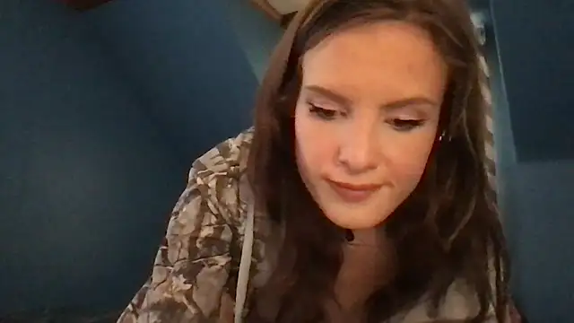 Snapshot of kittycatkendra chatting on 6, 11, 2025 kittycatkendra online show from 6, 11, 2025