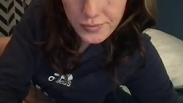 Snapshot of kittycatkendra chatting on 12, 11, 2025 kittycatkendra online show from 12, 11, 2025