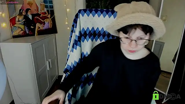 Snapshot of Melissa_Wells chatting on 19, 10, 2025 Melissa Wells online show from 19, 10, 2025