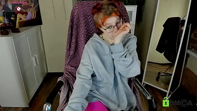 Snapshot of Melissa_Wells chatting on 15, 11, 2025 Melissa Wells online show from 15, 11, 2025