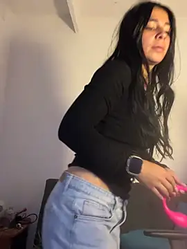 Meganmilk1 online show from 16, 12, 2025