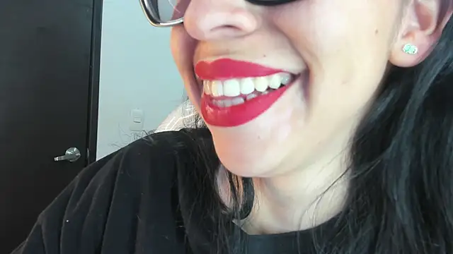 Katty mouth online show from 13, 12, 2025