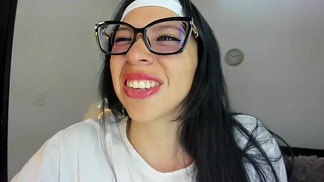 Katty mouth online show from 3, 2, 2026