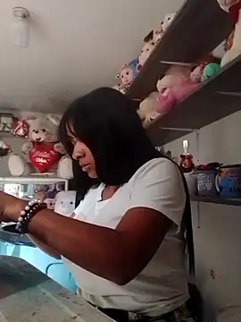 VivienAndClark online show from 20, 10, 2025