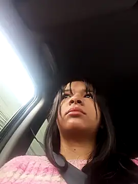 VivienAndClark online show from 12, 11, 2025