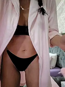 AnaFoxxy online show from 4, 2, 2025