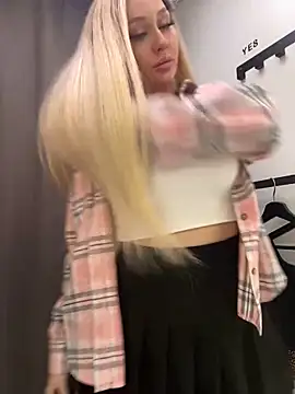 Snapshot of Deonta_ chatting on 9, 12, 2024 Deonta online show from 9, 12, 2024