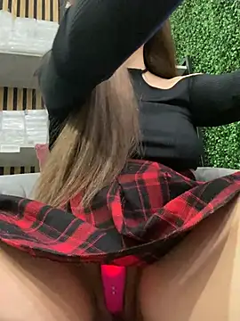 Snapshot of Deonta_ chatting on 6, 2, 2025 Deonta online show from 6, 2, 2025