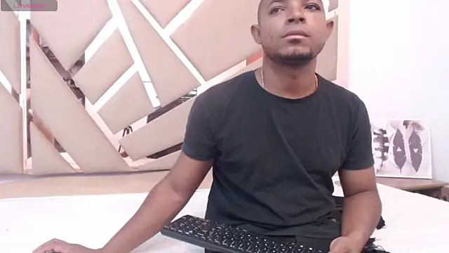 Snapshot of you_and_i9 chatting on 10, 10, 2025 you and i9 online show from 10, 10, 2025