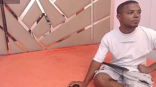 Snapshot of you_and_i9 chatting on 14, 10, 2025 you and i9 online show from 14, 10, 2025