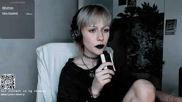 Snapshot of say_mary chatting on 15, 10, 2025 say mary online show from 15, 10, 2025