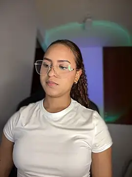 gretta kler1 online show from 12, 3, 2025