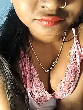 FANTASY QUEEN 07 online show from 6, 2, 2025