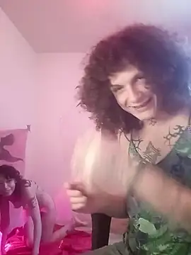 Snapshot of SuccubusTatuada chatting on 24, 3, 2026 SuccubusTatuada online show from 24, 3, 2026