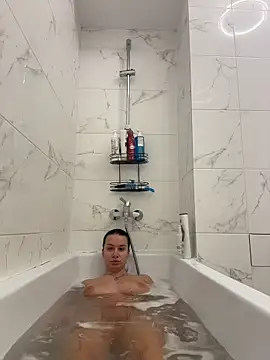 deliaroyal online show from 17, 10, 2025