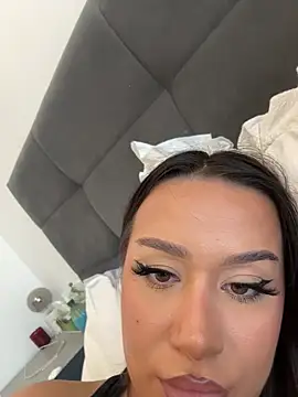 deliaroyal online show from 18, 10, 2025