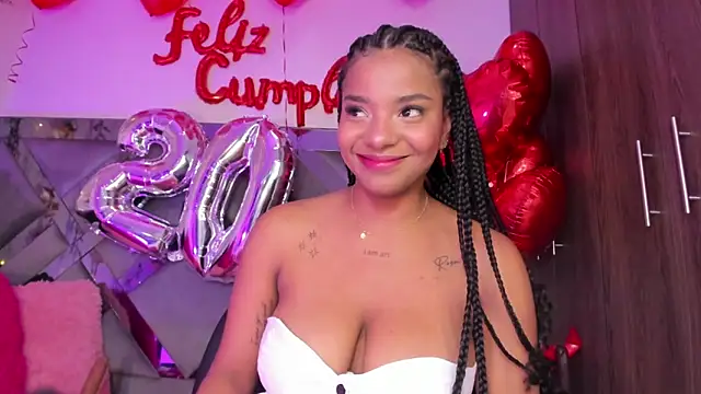 Iris hott1 online show from 24, 12, 2024