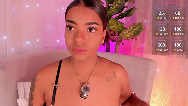Iris hott1 online show from 2, 10, 2025