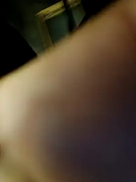 genesis moretz online show from 1, 4, 2026