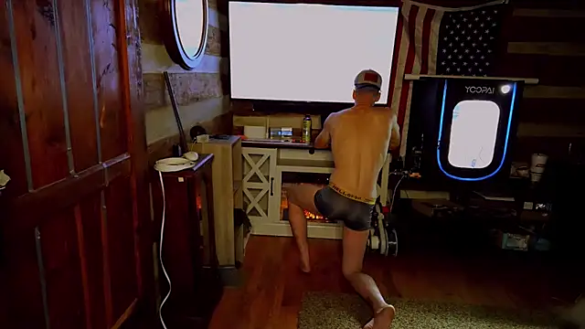 Snapshot of HARD_2QUIT chatting on 28, 11, 2025 HARD 2QUIT online show from 28, 11, 2025