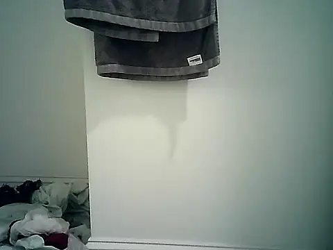 CaramelDipper online show from 1, 1, 2025