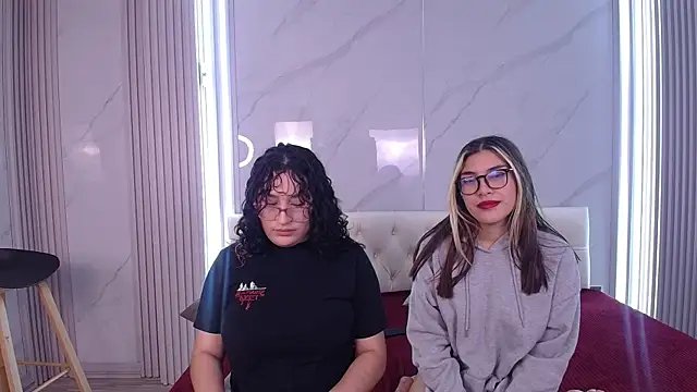Little Cuttie  online show from 15, 9, 2025