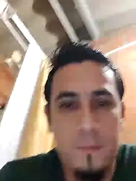 Snapshot of Rejy1992 chatting on 25, 12, 2024 Rejy1992 online show from 25, 12, 2024