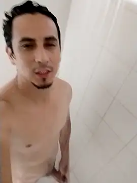 Snapshot of Rejy1992 chatting on 8, 11, 2025 Rejy1992 online show from 8, 11, 2025