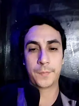 Snapshot of Rejy1992 chatting on 4, 12, 2025 Rejy1992 online show from 4, 12, 2025