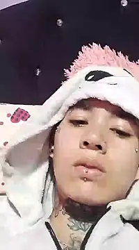 Snapshot of bad_couple_sex chatting on 30, 1, 2025 bad couple sex online show from 30, 1, 2025