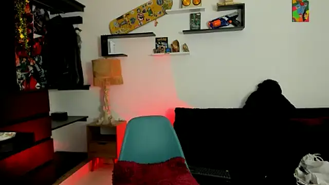 Tom Krakow online show from 22, 2, 2025