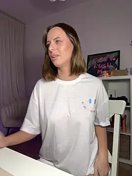 Snapshot of Hii_Lolla chatting on 14, 1, 2025 Hii Lolla online show from 14, 1, 2025