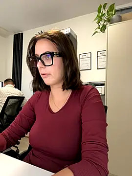 Snapshot of Hii_Lolla chatting on 27, 10, 2025 Hii Lolla online show from 27, 10, 2025