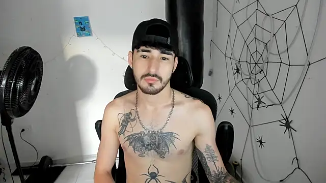 Snapshot of DmitriSanders chatting on 22, 2, 2026 DmitriSanders online show from 22, 2, 2026