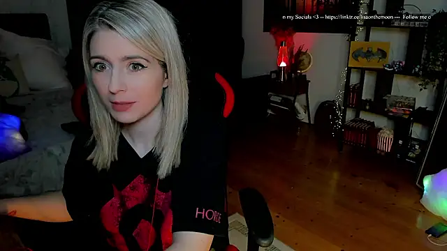 Lisaonthemoon online show from 11, 2, 2026